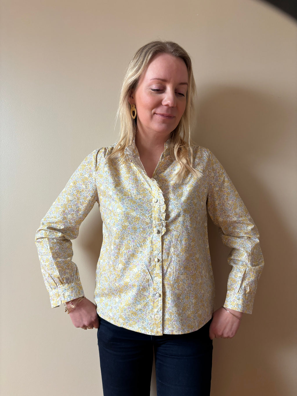CHEMISE JAUNE CHLOE Chic et Paillettes