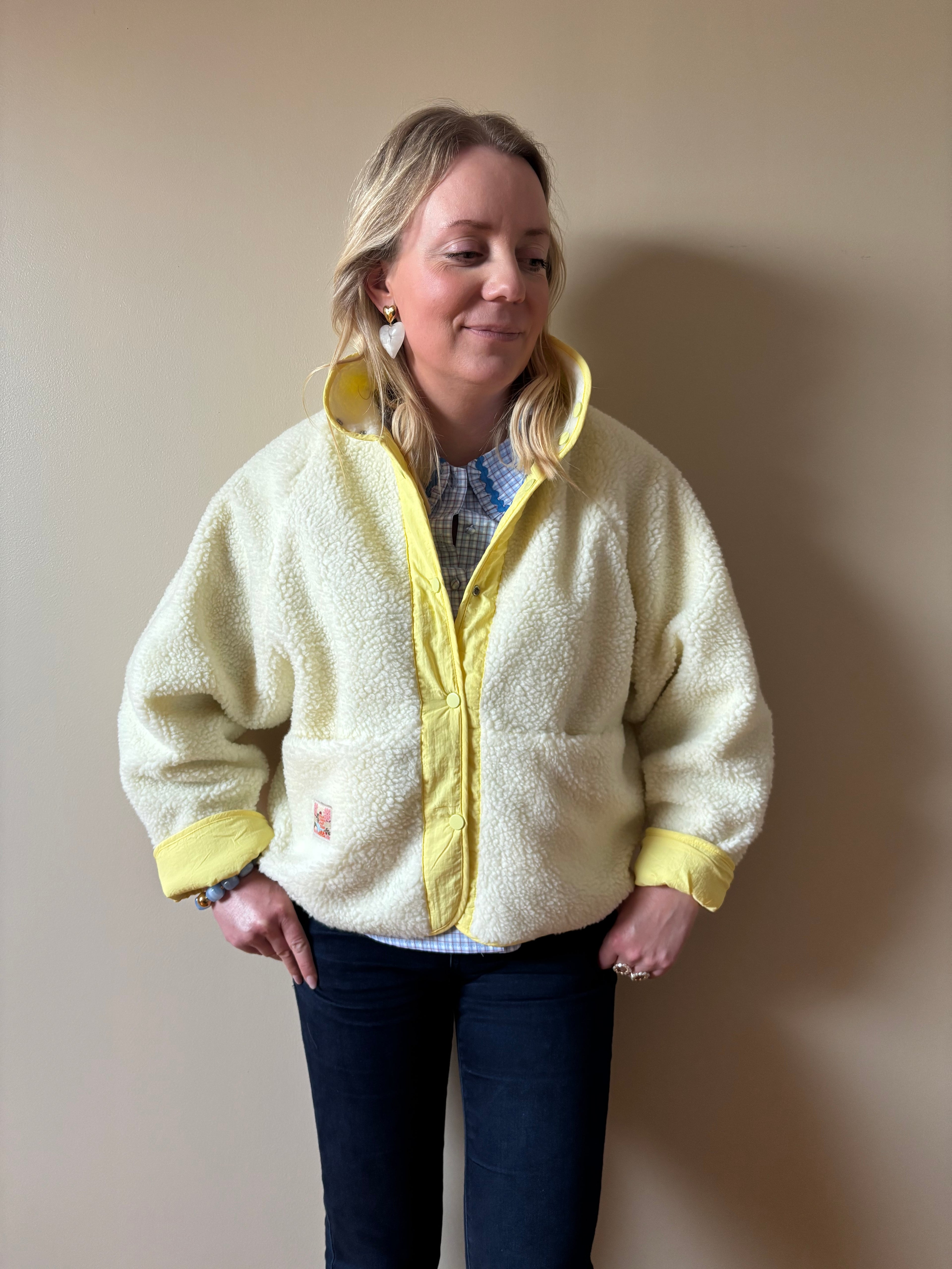 VESTE JAUNE CAROLINE Chic et Paillettes
