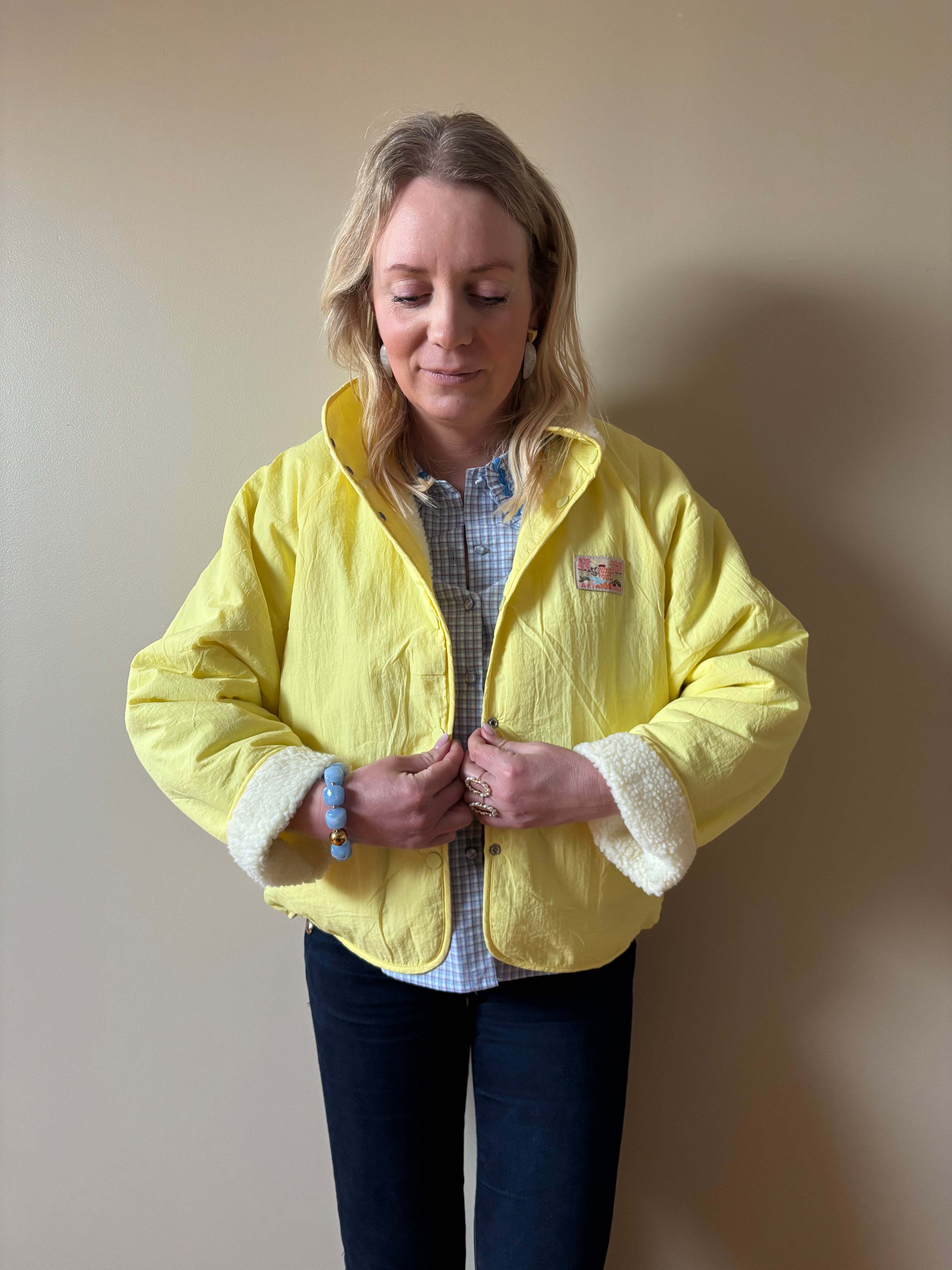 VESTE JAUNE CAROLINE Chic et Paillettes