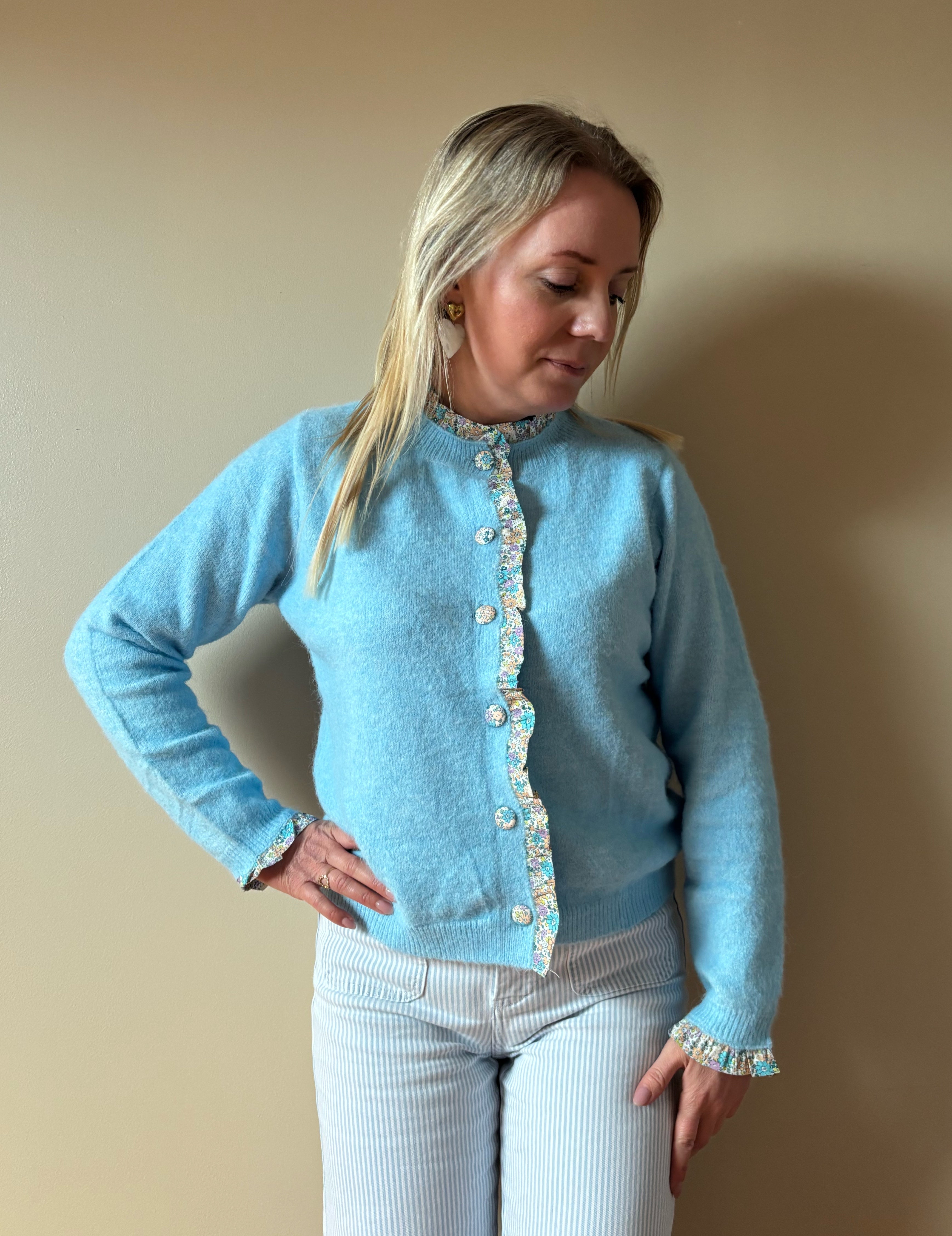GILET CAPUCINE Chic et Paillettes
